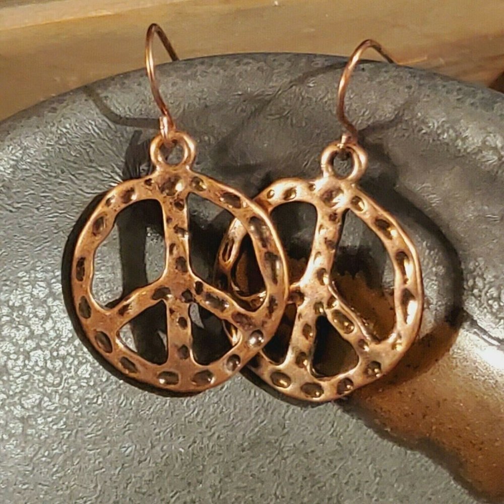 Rustic Antique Copper Hammered Look Peace Sign Earrings 24$